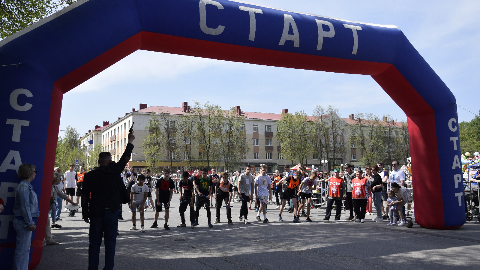 В Лениногорске прошла 66-ая легкоатлетическая эстафета | 01.05.2023 |  Лениногорск - БезФормата