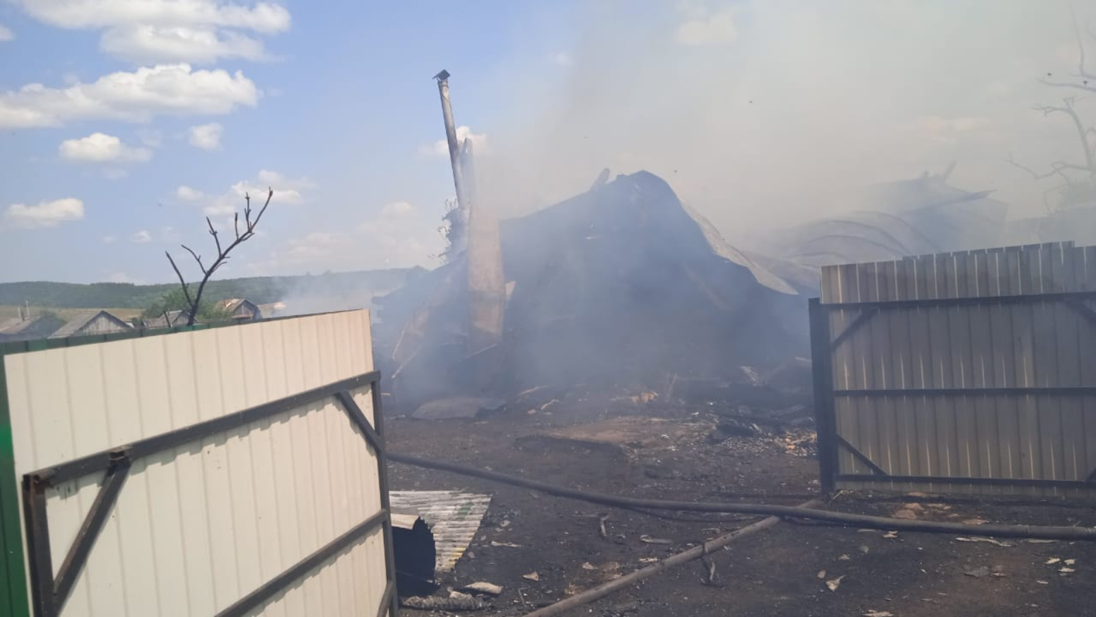 В Лениногорском районе произошел пожар, причина устанавливается |  19.06.2023 | Лениногорск - БезФормата