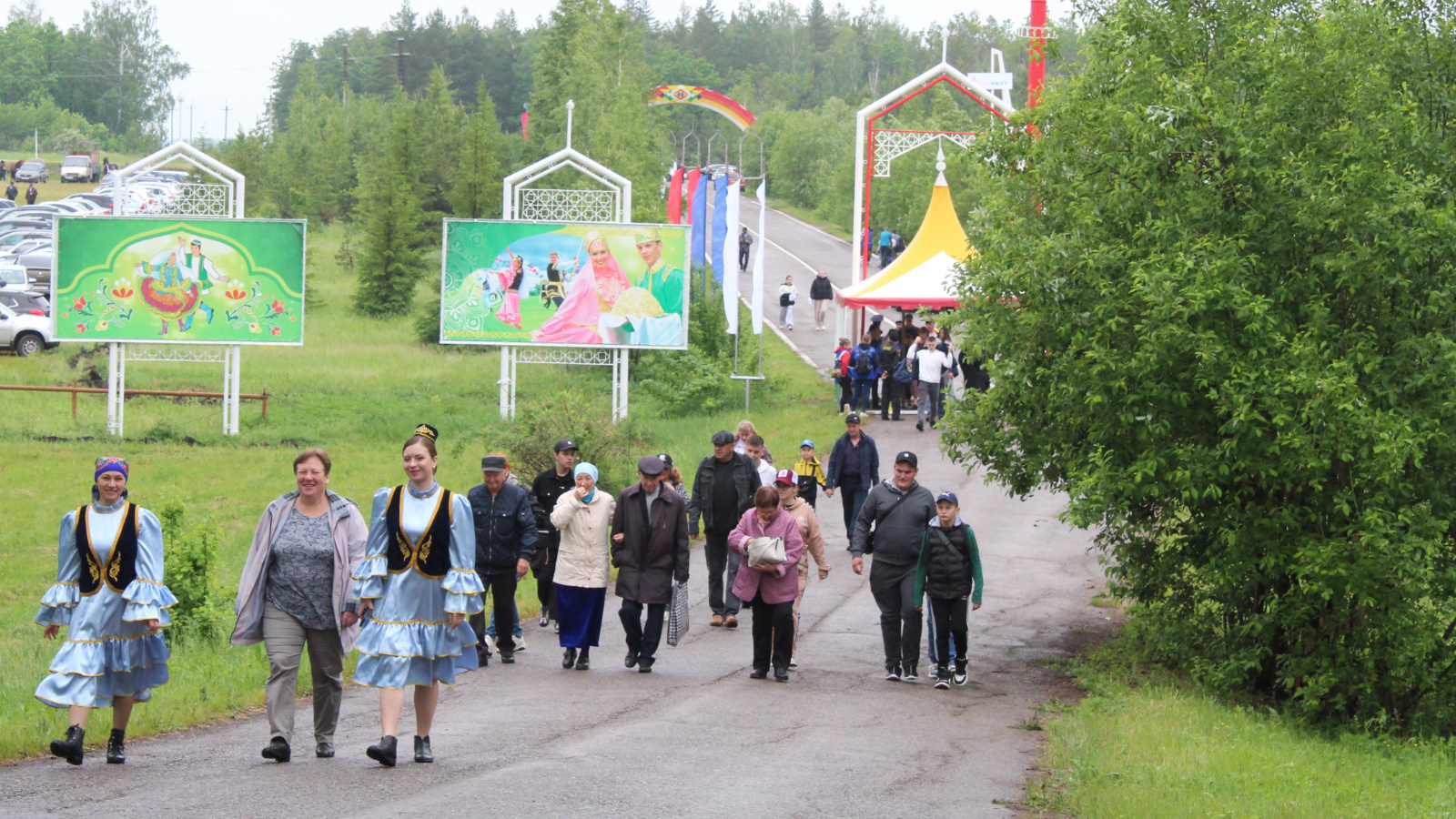 В Лениногорске отметили национальный праздник Сабантуй | 08.06.2024 |  Лениногорск - БезФормата