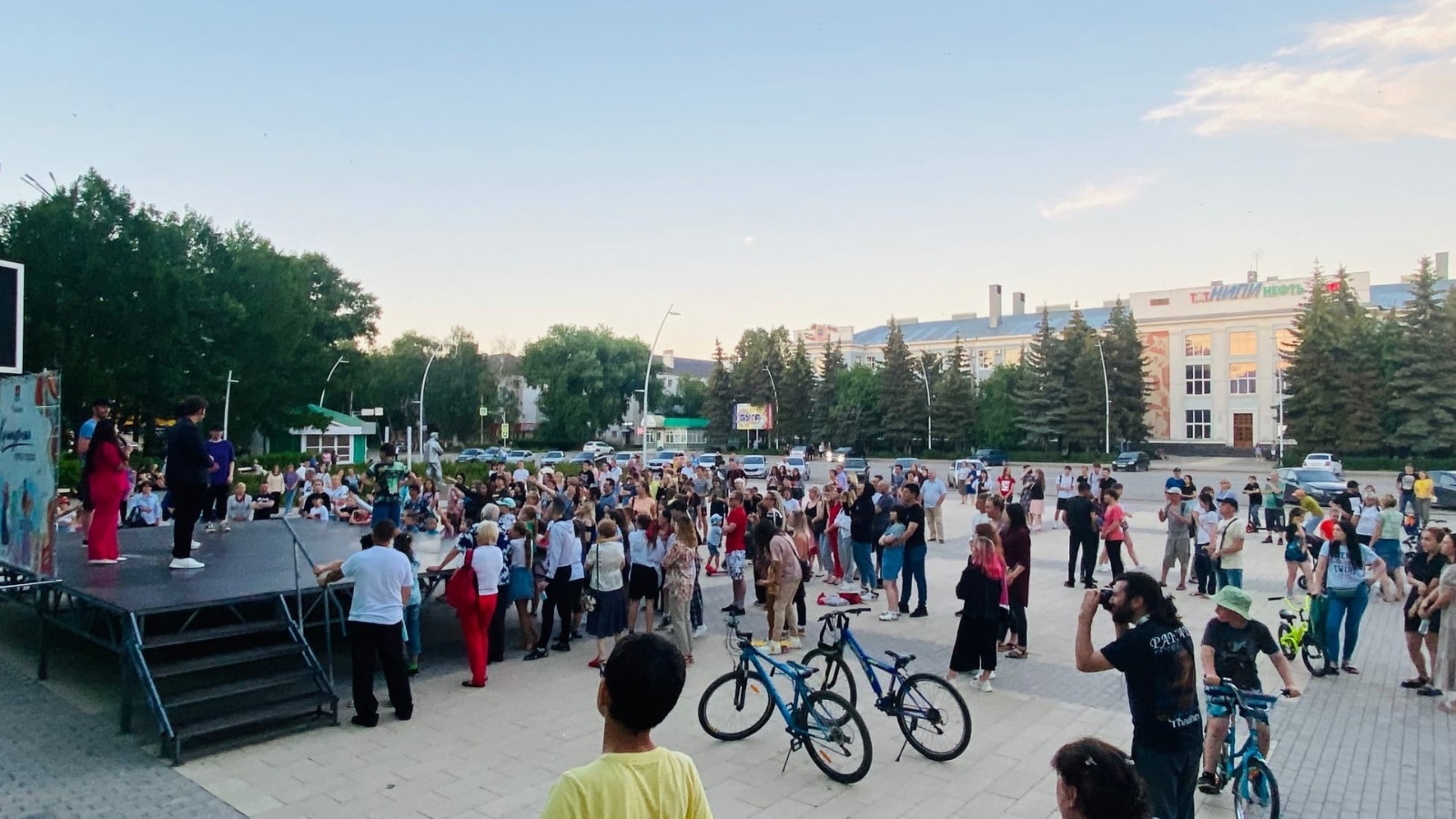 Танцы под открытым небом | 19.07.2022 | Бугульма - БезФормата