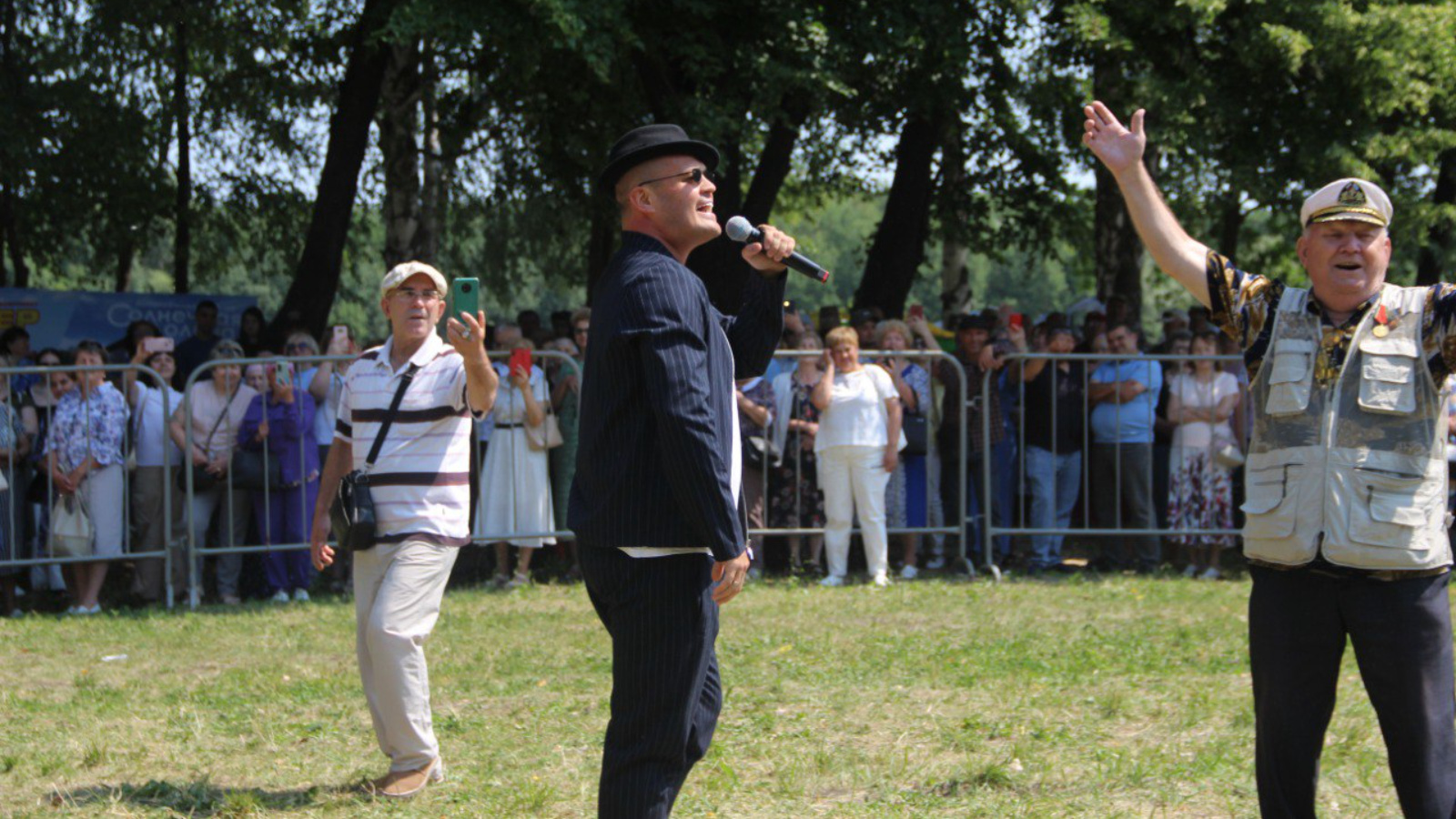 Буинск привез на Сабантуй в Ульяновск концерт с Муниром Рахмаевым |  18.06.2023 | Буинск - БезФормата