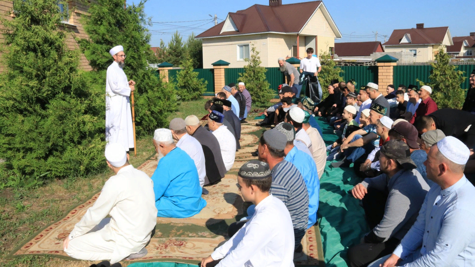 В мечети «Махмут» поселка Уруссу прошло мероприятие, посвященное  Курбан-байрам. | 29.06.2023 | Уруссу - БезФормата