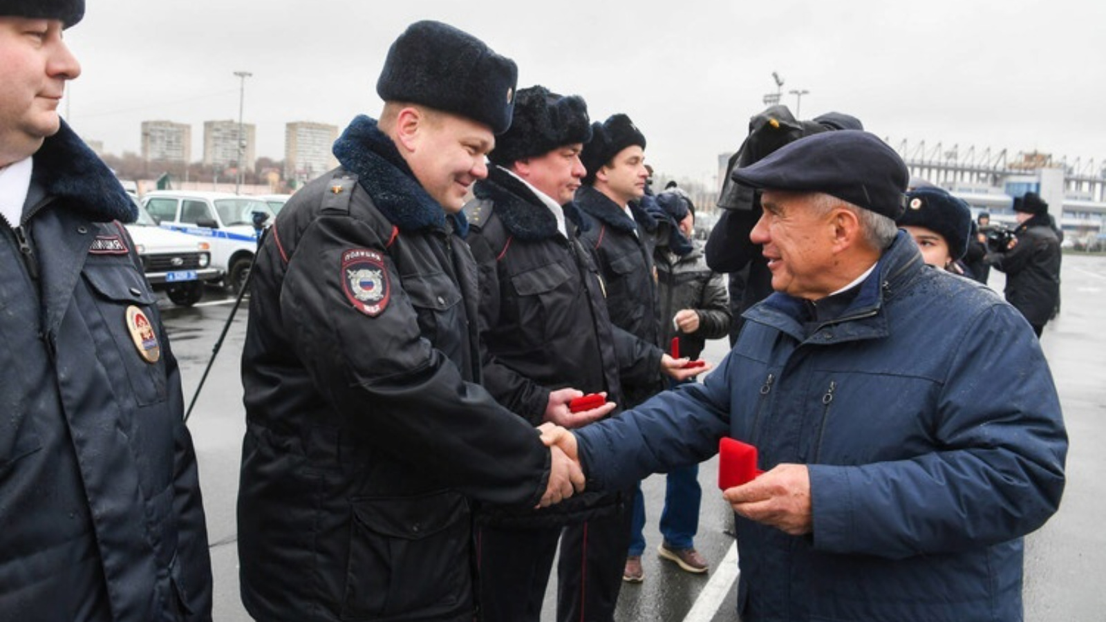 В День сотрудников ОВД РФ татарстанские участковые получили ключи от новых  автомобилей | 11.11.2023 | Уруссу - БезФормата