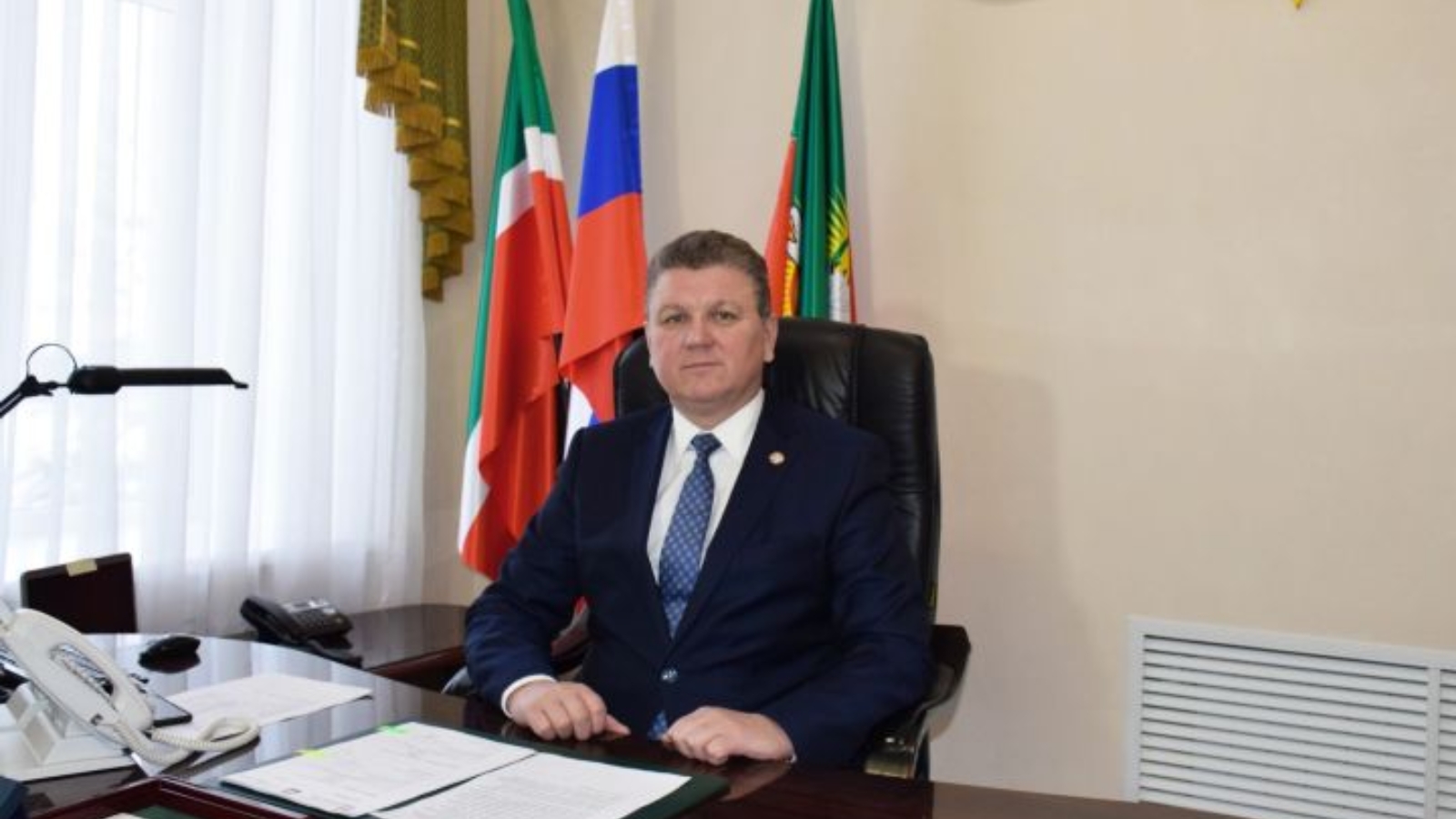 Зарипов ильдус фатихович лаишево. Тазутдинов ильдар рашитович. Главы районов татарстана. Главы районов татарстана. Главы районов татарстана.