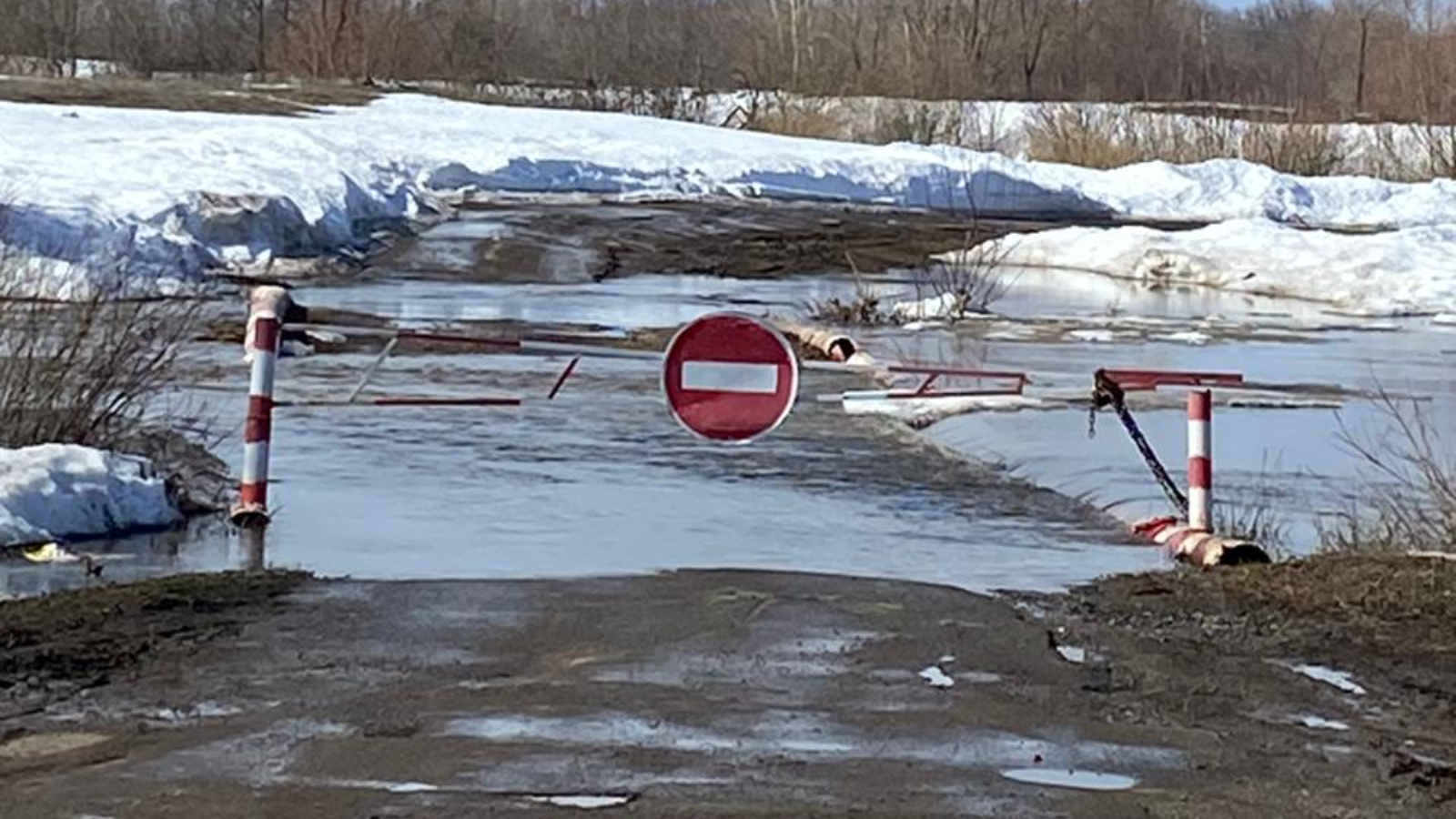 Половодье отрезало дорогу в Урняк | 04.04.2024 | Нурлат - БезФормата