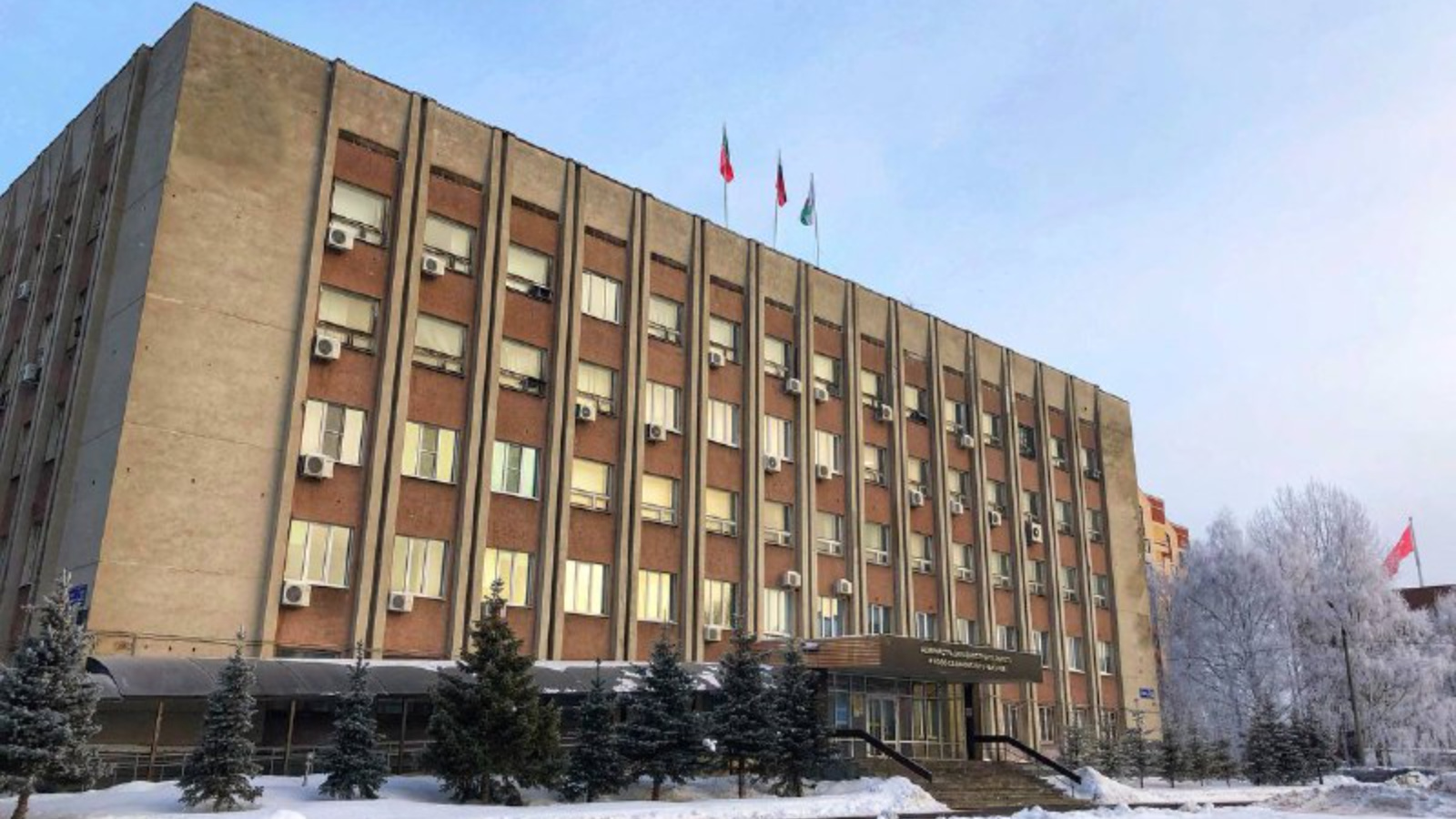 Пенсионный фонд казань авиастроительный район. Работа в авиастроительном районе. Работа в авиастроительном районе. Авиастроительный районный суд. Достопримечательности авиастроительного района казани.