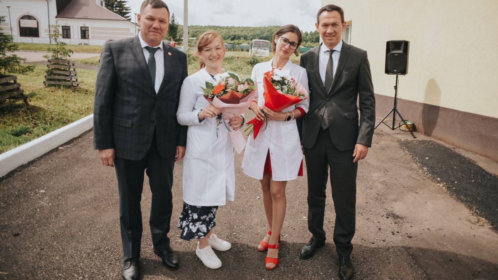 В Калейкино сдали новый дом для врачей Альметьевской ЦРБ | 20.06.2022 |  Казань - БезФормата