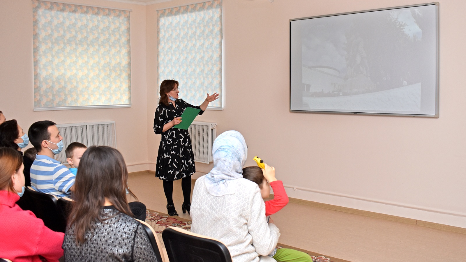 Виртуальная экскурсия в школу для дошкольников. Казань центры дополнительного образования. Лагерь заречье казань. Современные дети в елабуге. Мау цдо.