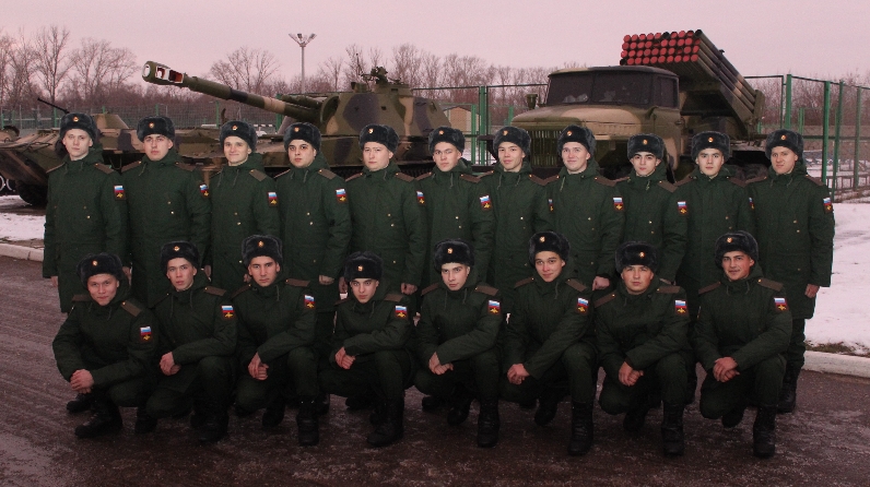 танк т-10 м чехословакия. 27 мсд 152 танковый полк. танк т-62 в гсвг. нижний тагил выпуск танков. танковый полк в вентспилсе.