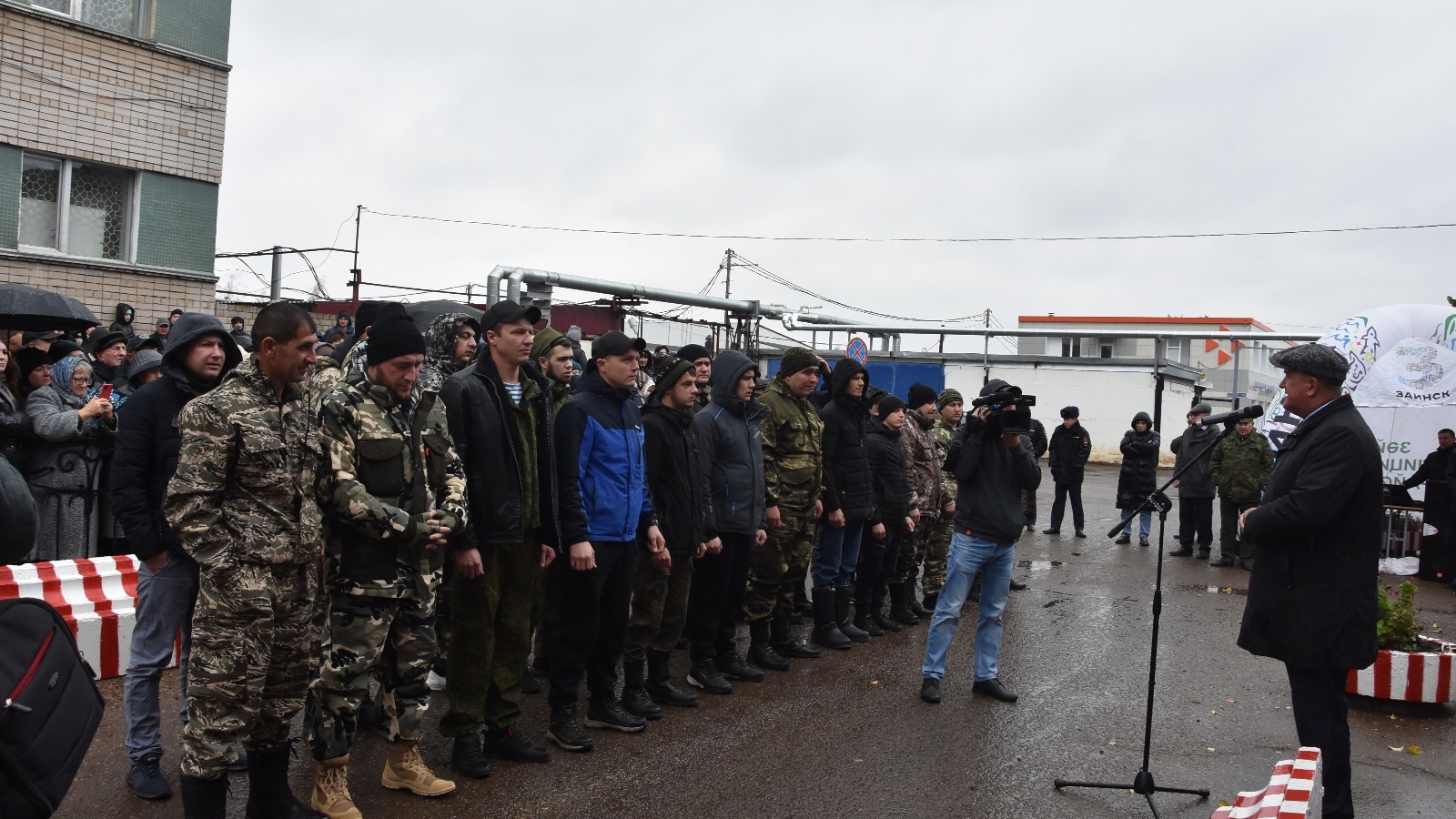 Мобилизованные октябрь. Мобилизация Алтайский район. Мобилизация в Заинске 27 октября. Заинск мобилизация фото. Заинск мобилизация от 24 октября.