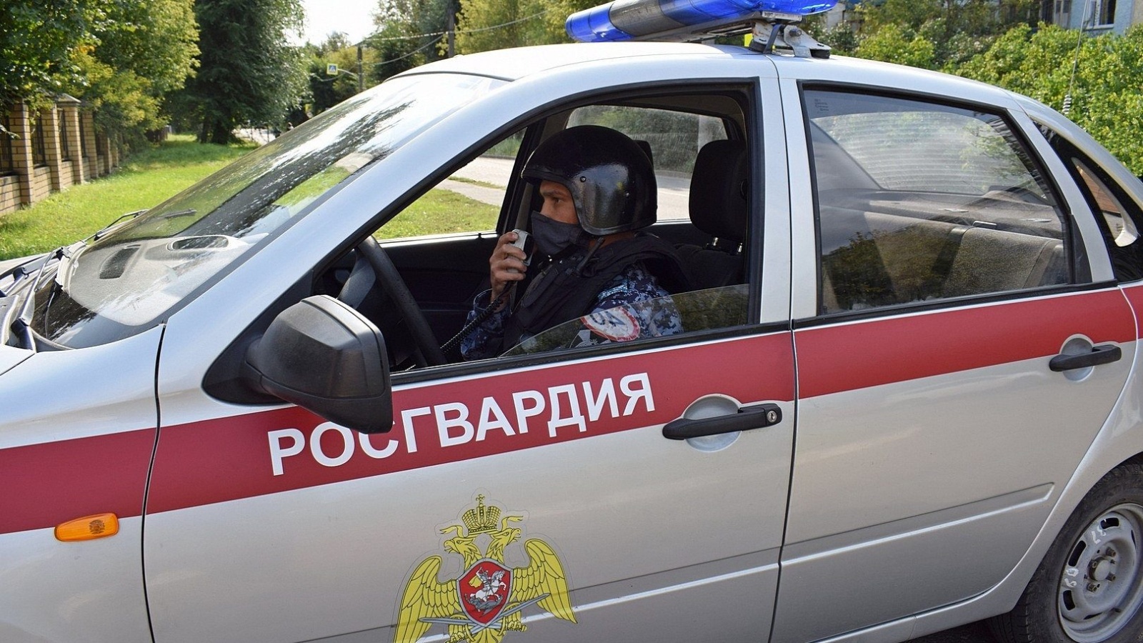 В торговом центре Казани наряд вневедомственной охраны Росгвардии задержал подозреваемого в ранее совершенной краже