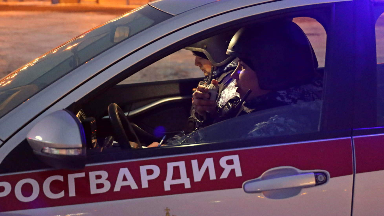 В Альметьевске росгвардейцы задержали жителя Самарской области, подозреваемого в краже дорогостоящего деликатеса из сетевого магазина
