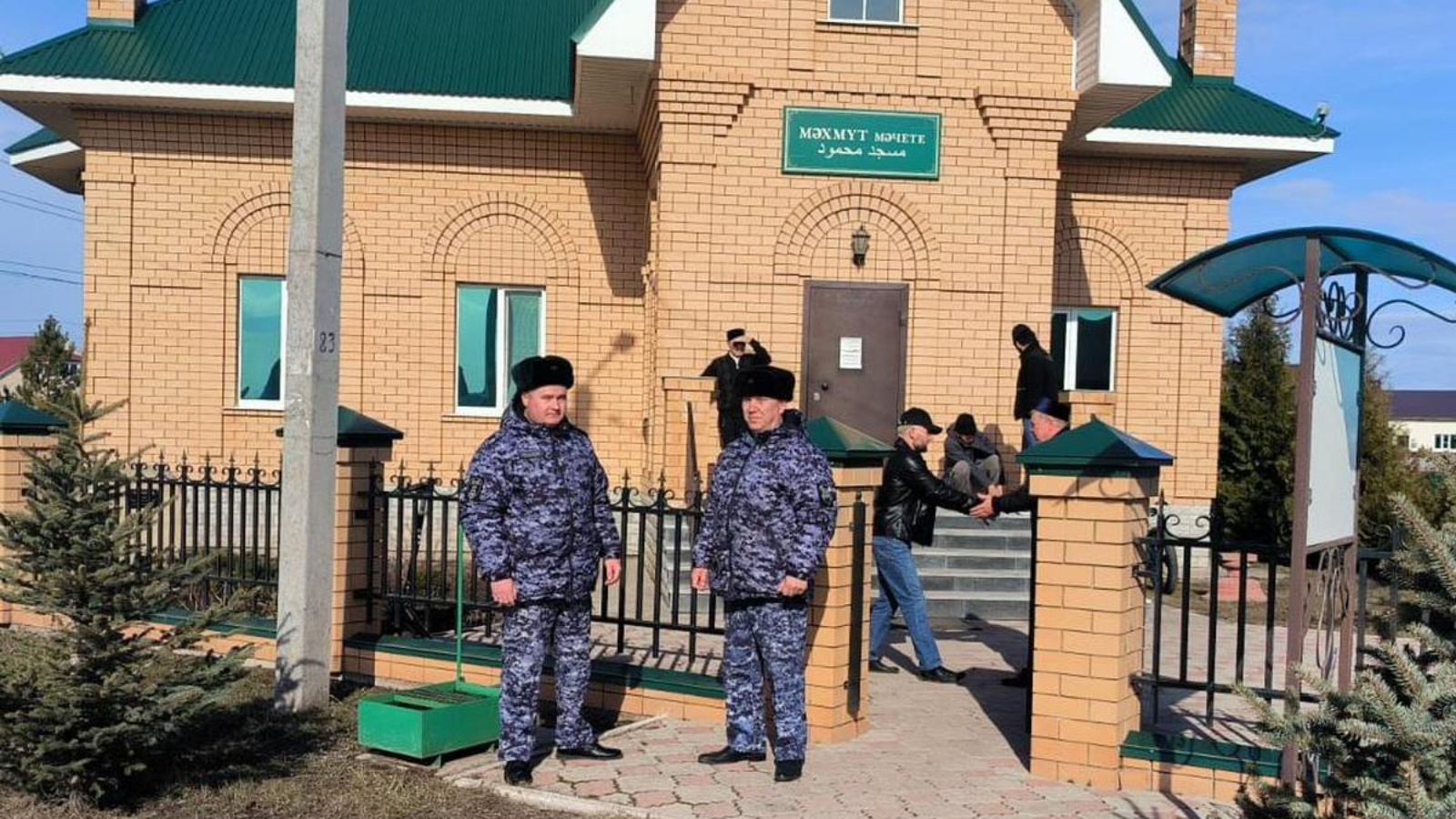 Росгвардейцы выполнили задачу по охране общественного порядка во время празднования Ураза-байрама в Татарстане