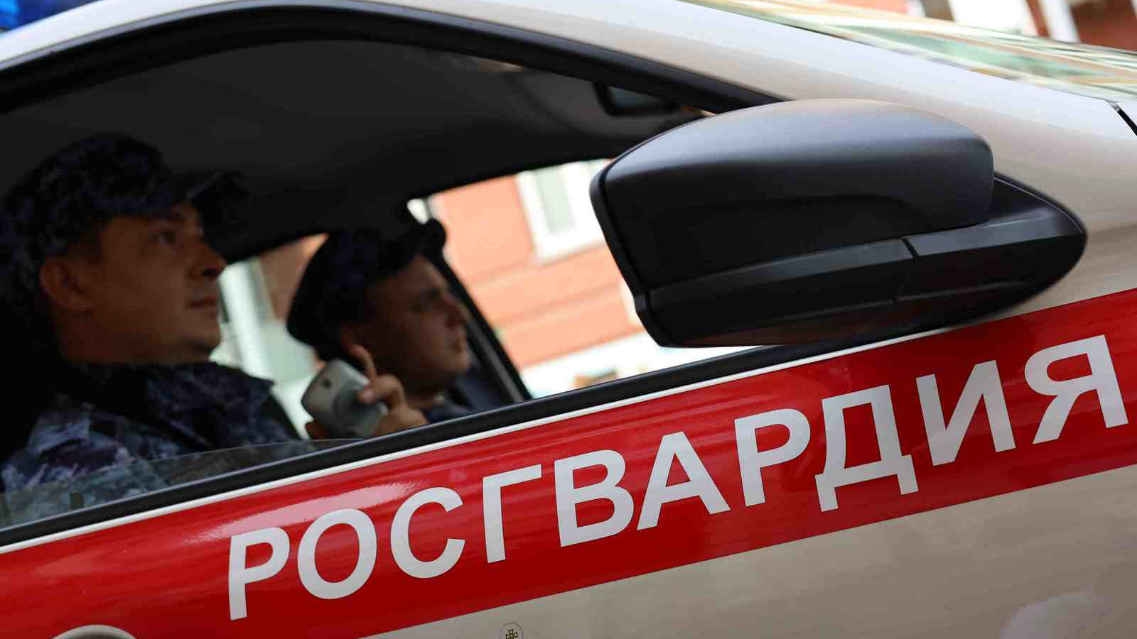 В Альметьевске росгвардейцы совместно с полицейскими задержали подозреваемого в краже велосипеда