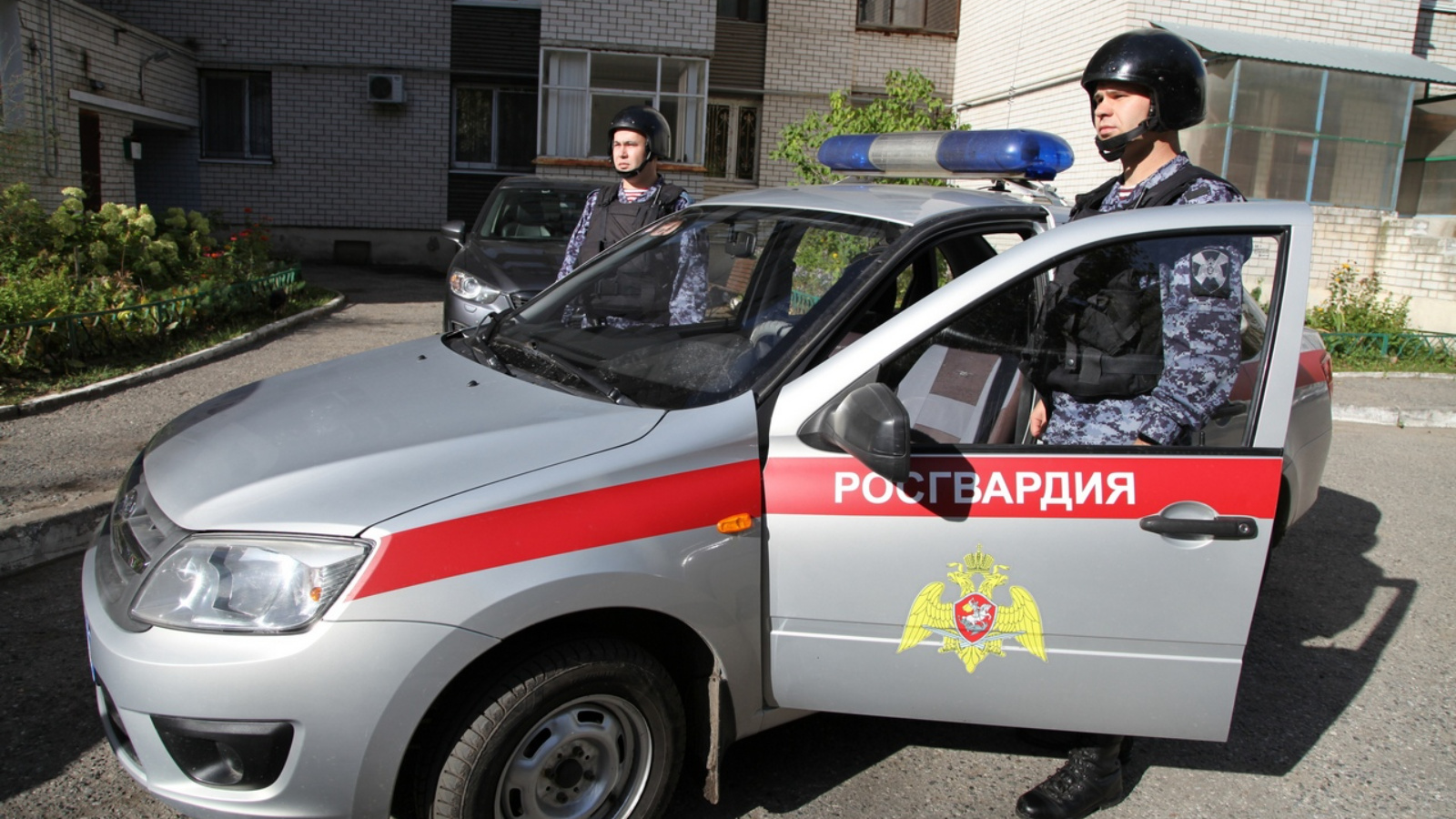 В Татарстане росгвардейцы задержали мужчину, подозреваемого в нанесении смертельного ножевого ранения приятелю