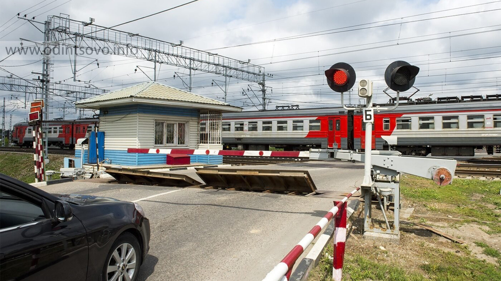 Поезд скрылся после дтп