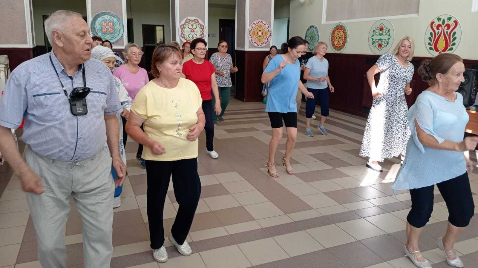 Мой семейный центр москва. Дневной центр эхитаяте82. Мой семейный центр фото. Фото семейного центра. Центр семья северная.