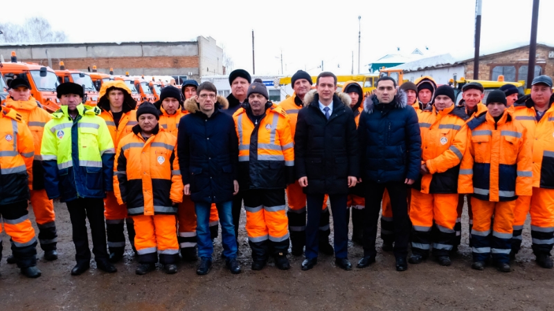 Работа в альметьевске. МУП ГУАД Альметьевск. Директор МУП ГУАД Альметьевск. Халяпов ГУАД. МУП городское управление автомобильных дорог Альметьевск.