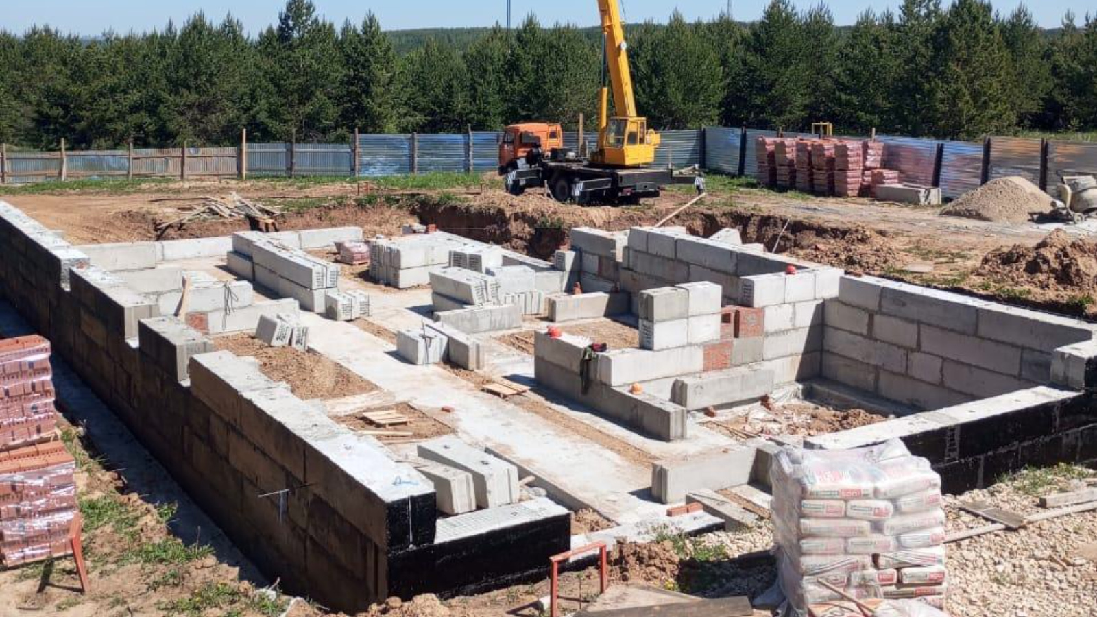 Строительство дома в селе Верхний Услон | 30.05.2024 | Верхний Услон -  БезФормата