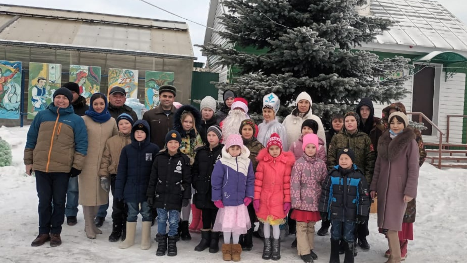 Новогодние поздравления и подарки воспитанникам приюта«Тургай» | 28.12.2022  | Богатые Сабы - БезФормата