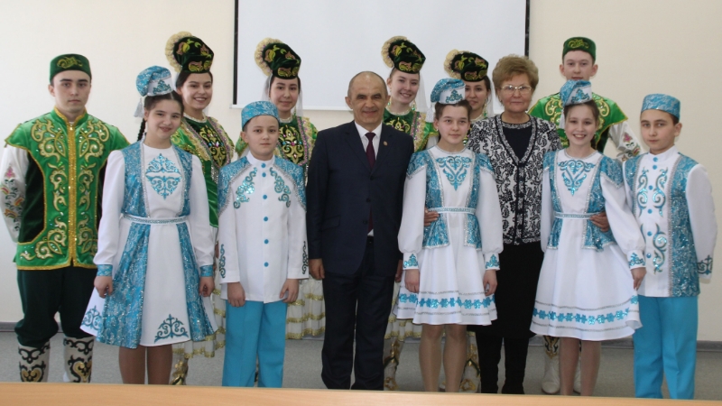 Погода в актаныше. Республика Татарстан Актанышский район. Город Актаныш Республика Татарстан. С Актаныш Актанышский район. Гимназия Актаныш форма.