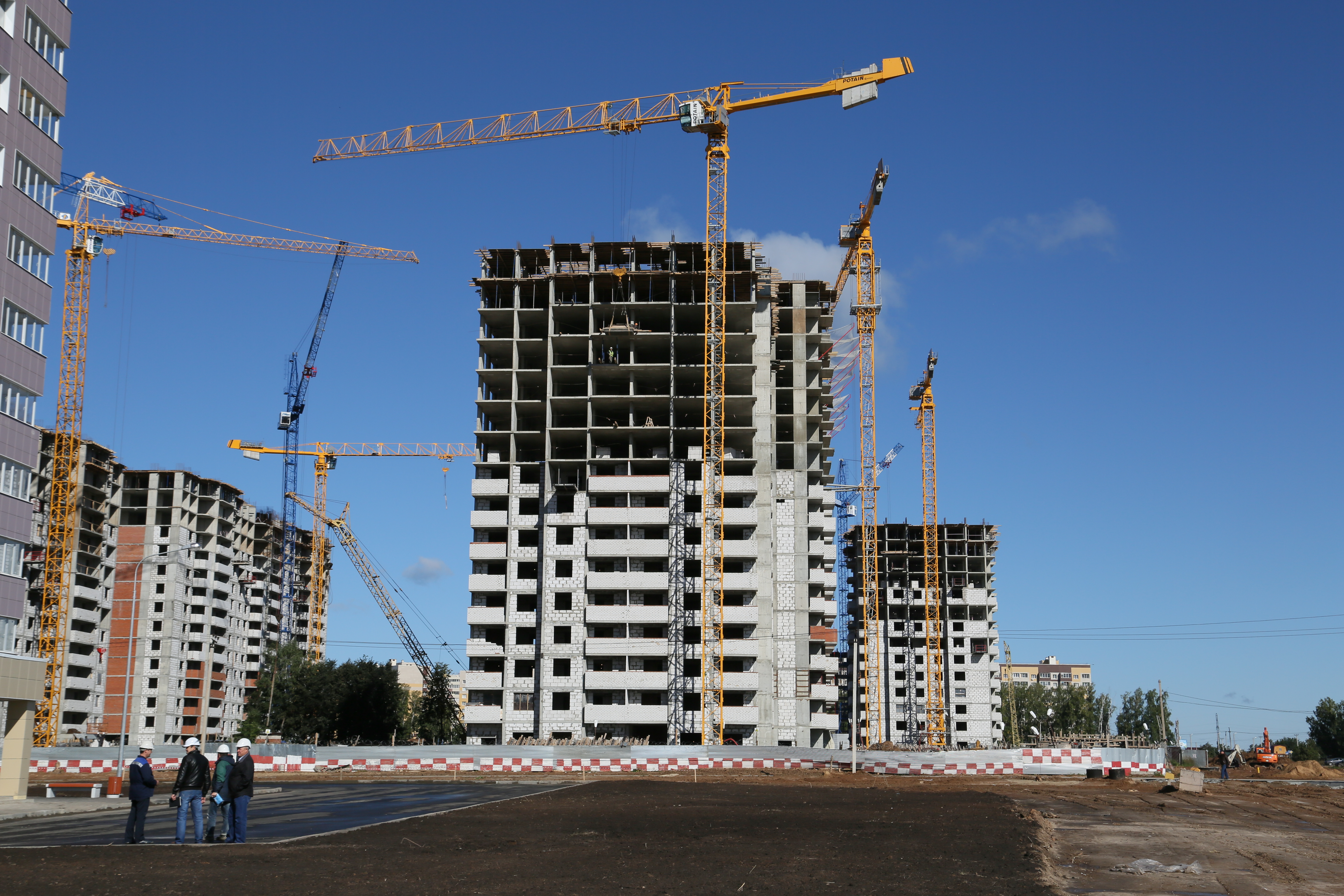 Казань строительство. Стройка Казань. Татарстан постройки. Постройки Казани. Застройка Казани.