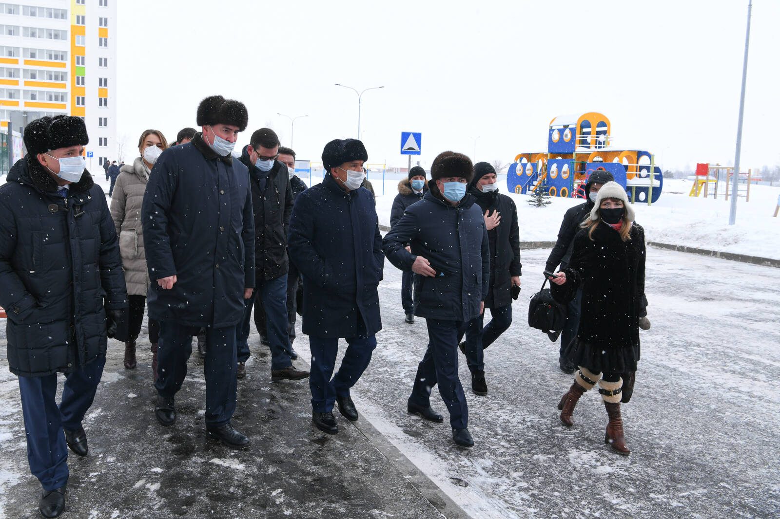 Президент Татарстана принял участие в заселении соципотечного дома в  Набережных Челнах